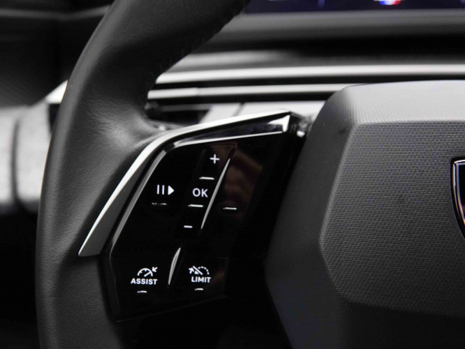 PEUGEOT_PEUGEOT_5008_2652147_17.jpg PEUGEOT_PEUGEOT_5008_2652147_17.jpg