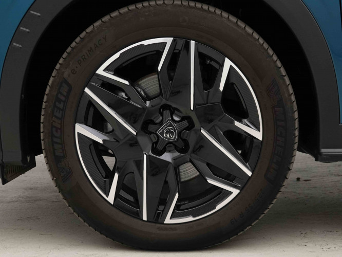 PEUGEOT_PEUGEOT_5008_2652685_24.jpg