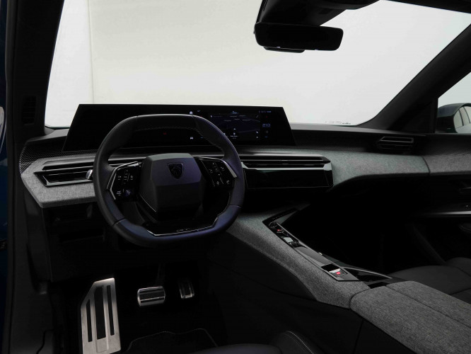 PEUGEOT_PEUGEOT_5008_2652687_8.jpg