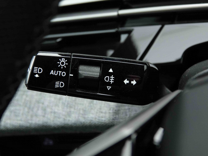 PEUGEOT_PEUGEOT_5008_2652689_18.jpg PEUGEOT_PEUGEOT_5008_2652689_18.jpg