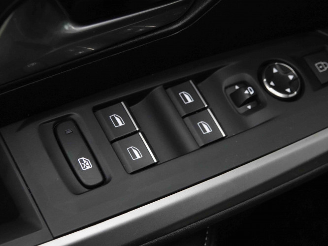 PEUGEOT_PEUGEOT_5008_2652743_22.jpg