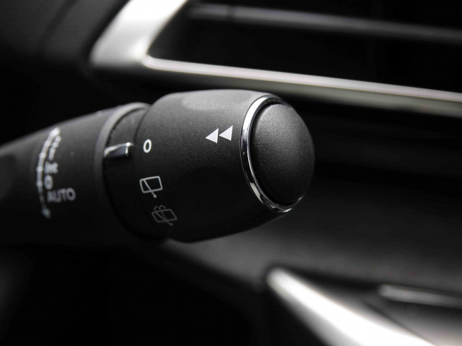 PEUGEOT_PEUGEOT_5008_2652920_17.jpg