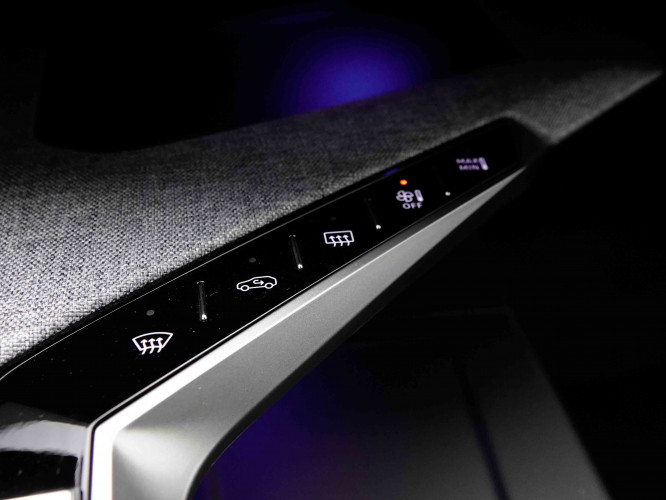 PEUGEOT_PEUGEOT_5008_2653287_16.jpg PEUGEOT_PEUGEOT_5008_2653287_16.jpg