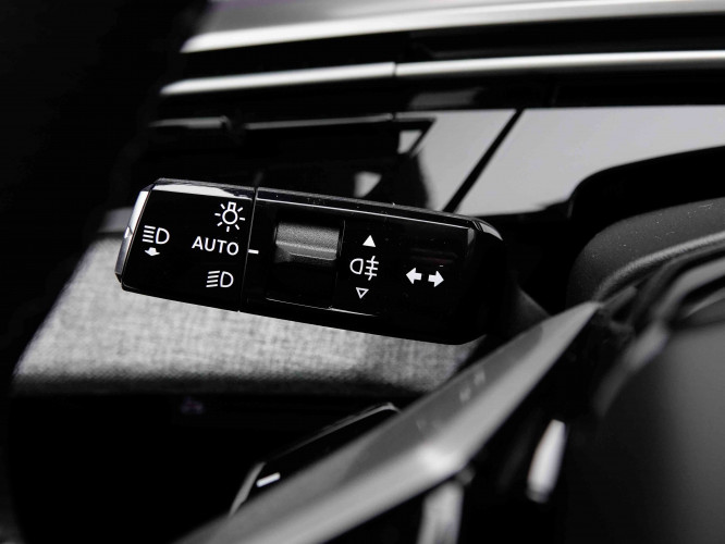 PEUGEOT_PEUGEOT_5008_2653287_18.jpg PEUGEOT_PEUGEOT_5008_2653287_18.jpg