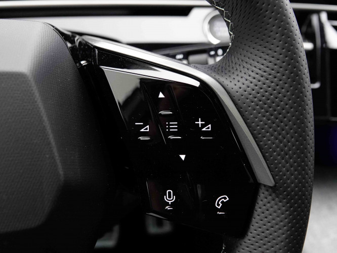 PEUGEOT_PEUGEOT_5008_2653287_21.jpg PEUGEOT_PEUGEOT_5008_2653287_21.jpg