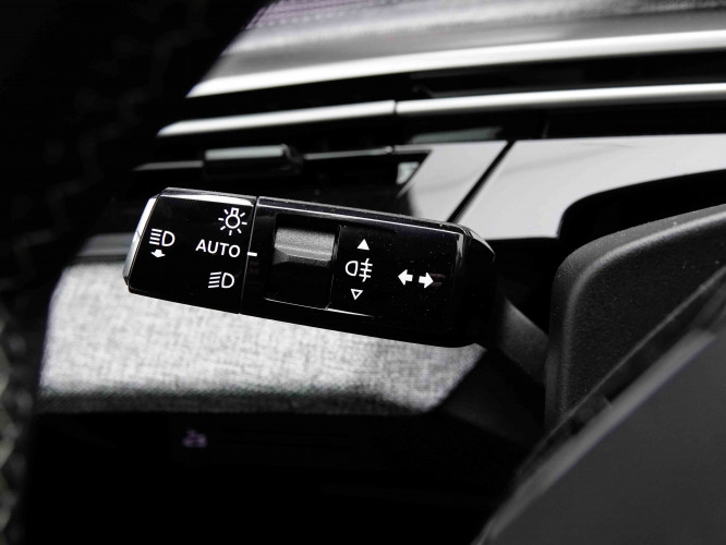 PEUGEOT_PEUGEOT_5008_2653290_15.jpg