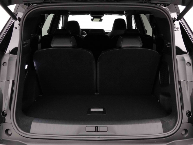 PEUGEOT_PEUGEOT_5008_2653290_5.jpg