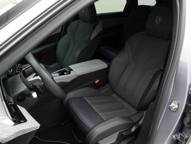 PEUGEOT_PEUGEOT_5008_2654160_7.jpg