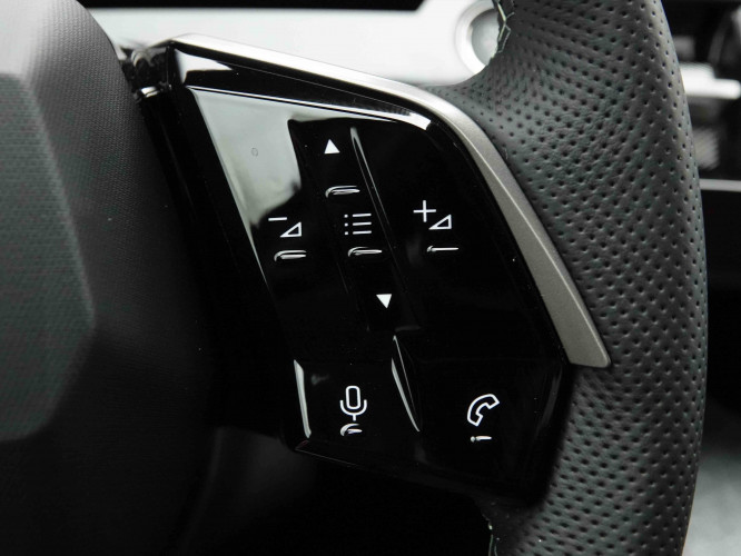 PEUGEOT_PEUGEOT_5008_2654541_21.jpg