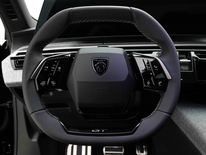 PEUGEOT_PEUGEOT_5008_2654542_9.jpg