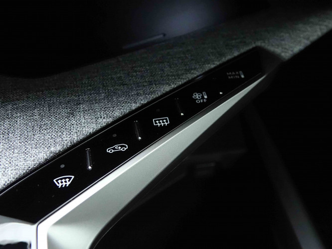 PEUGEOT_PEUGEOT_5008_2654552_13.jpg