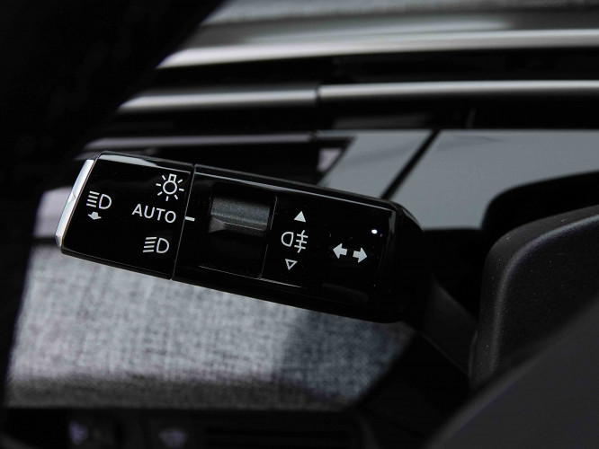 PEUGEOT_PEUGEOT_5008_2654552_15.jpg