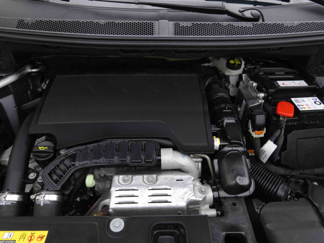 PEUGEOT_PEUGEOT_5008_2654775_26.jpg