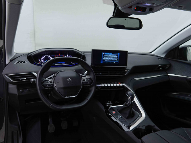 PEUGEOT_PEUGEOT_5008_2654910_8.jpg