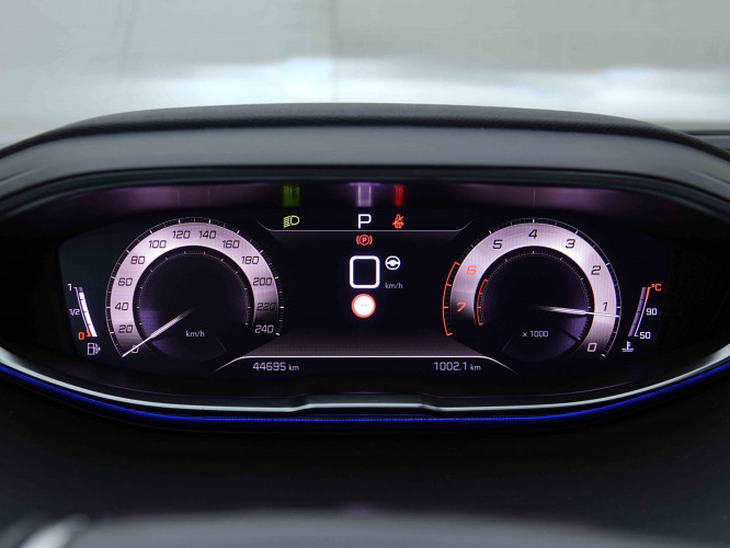 PEUGEOT_PEUGEOT_5008_2655053_16.jpg