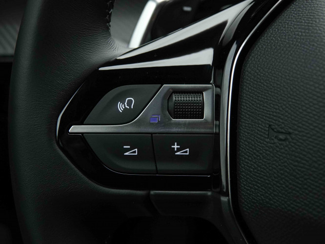 PEUGEOT_PEUGEOT_508_2653339_17.jpg PEUGEOT_PEUGEOT_508_2653339_17.jpg
