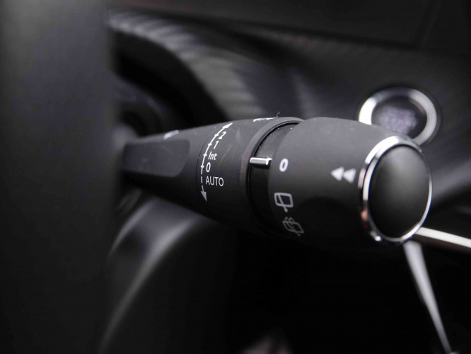 PEUGEOT_PEUGEOT_E_2008_2548404_16.jpg
