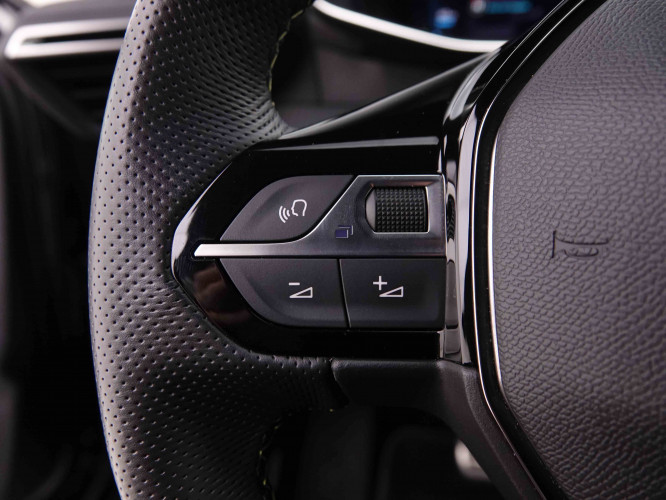 PEUGEOT_PEUGEOT_E_2008_2548404_18.jpg