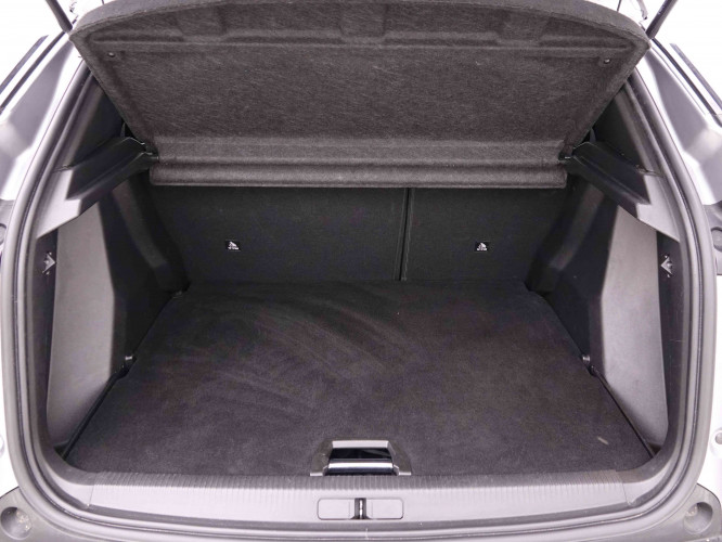 PEUGEOT_PEUGEOT_E_2008_2549027_5.jpg
