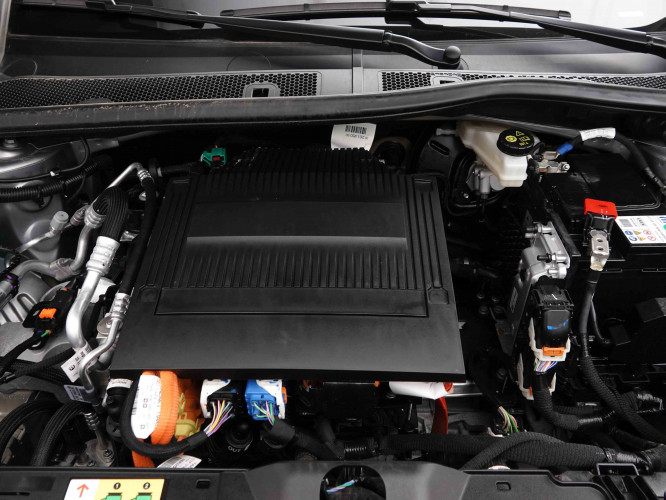 PEUGEOT_PEUGEOT_E_2008_2653333_22.jpg