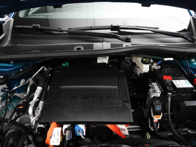 PEUGEOT_PEUGEOT_E_2008_2653334_22.jpg