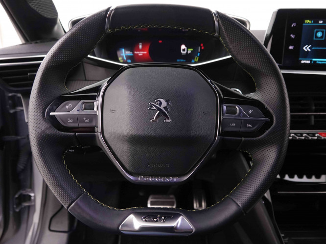 PEUGEOT_PEUGEOT_E_208_2550757_8.jpg PEUGEOT_PEUGEOT_E_208_2550757_8.jpg