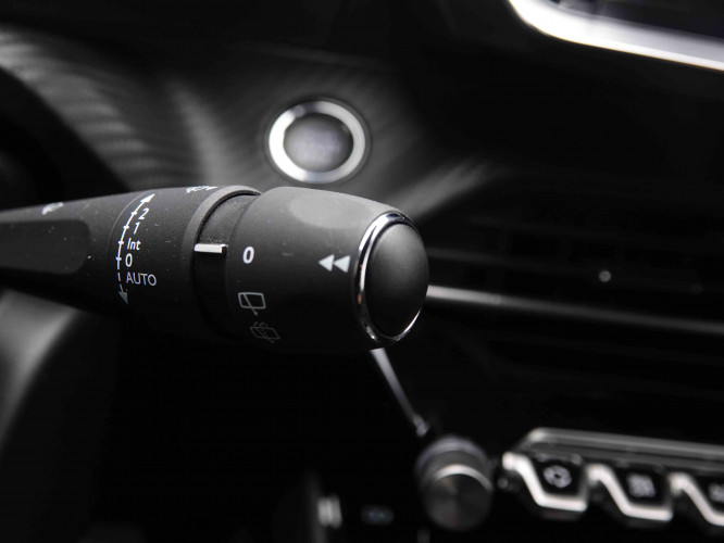 PEUGEOT_PEUGEOT_E_208_2550758_17.jpg PEUGEOT_PEUGEOT_E_208_2550758_17.jpg