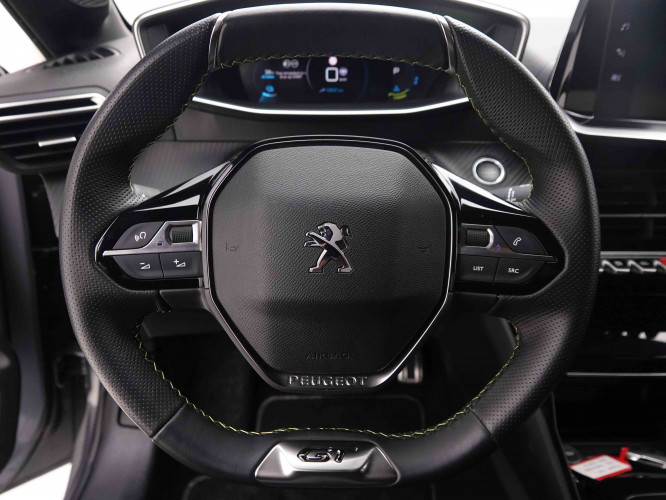 PEUGEOT_PEUGEOT_E_208_2550758_8.jpg PEUGEOT_PEUGEOT_E_208_2550758_8.jpg