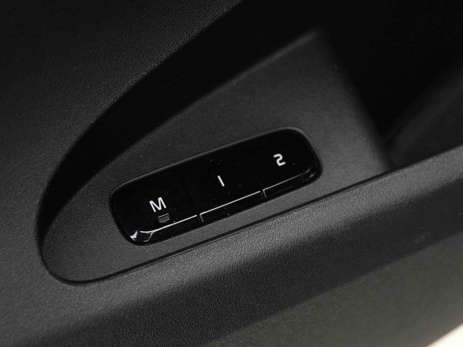 POLESTAR_POLESTAR_2_2653701_20.jpg