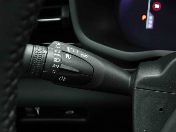 POLESTAR_POLESTAR_2_2653706_15.jpg