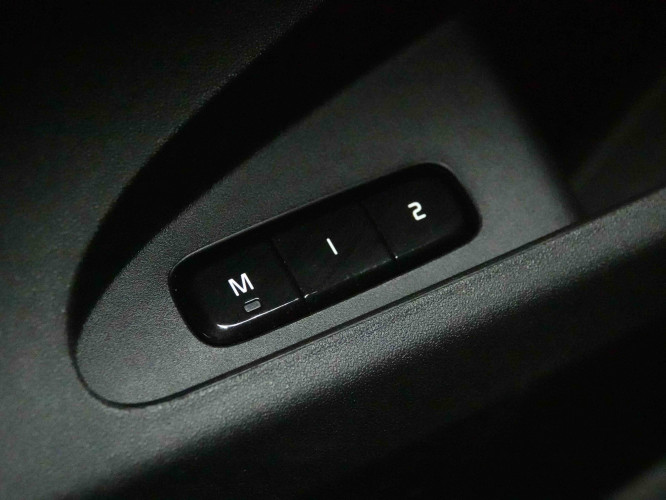 POLESTAR_POLESTAR_2_2653706_20.jpg