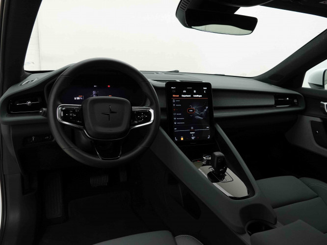 POLESTAR_POLESTAR_2_2653706_8.jpg