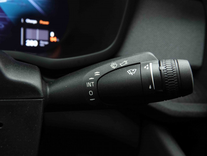 POLESTAR_POLESTAR_2_2653707_16.jpg