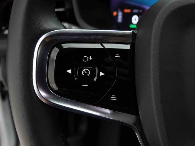 POLESTAR_POLESTAR_2_2653707_17.jpg