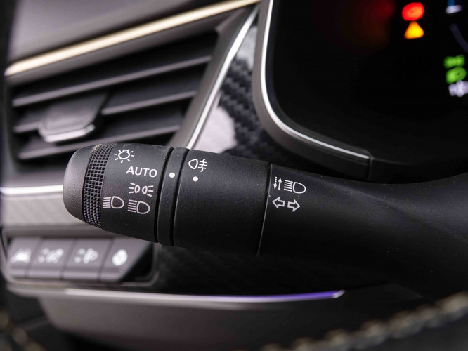 RENAULT_RENAULT_ARKANA_2547304_17.jpg