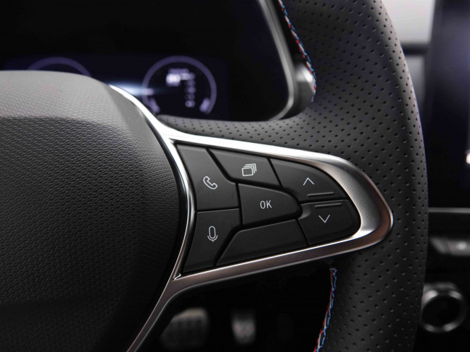 RENAULT_RENAULT_ARKANA_2550011_21.jpg RENAULT_RENAULT_ARKANA_2550011_21.jpg