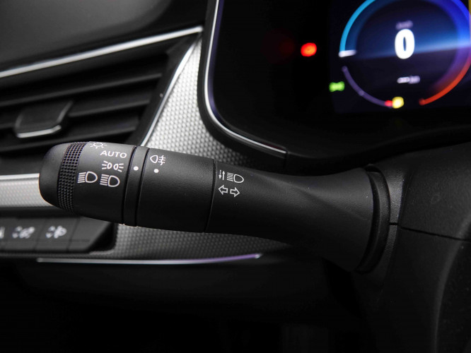 RENAULT_RENAULT_ARKANA_2551382_15.jpg RENAULT_RENAULT_ARKANA_2551382_15.jpg