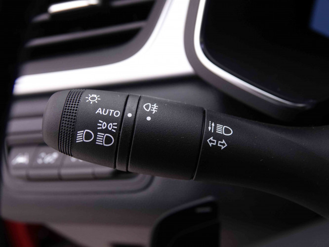 RENAULT_RENAULT_CAPTUR_2547371_14.jpg