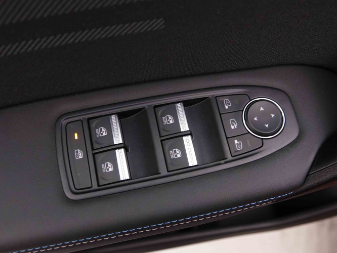 RENAULT_RENAULT_CAPTUR_2548753_19.jpg