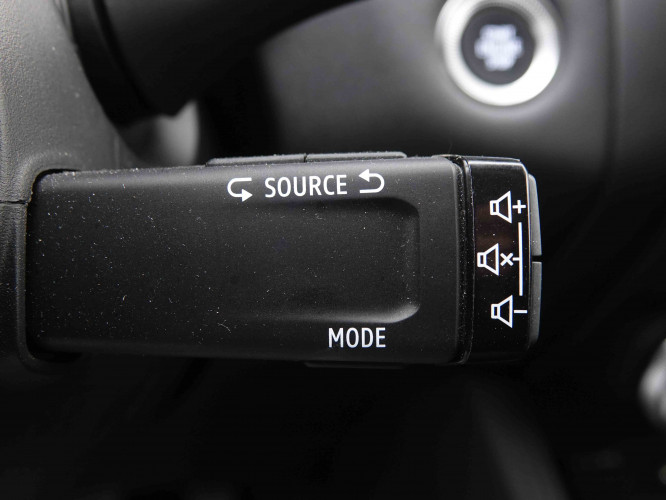 RENAULT_RENAULT_CAPTUR_2550729_17.jpg