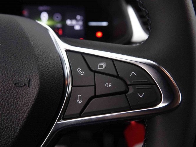 RENAULT_RENAULT_CAPTUR_2550846_18.jpg