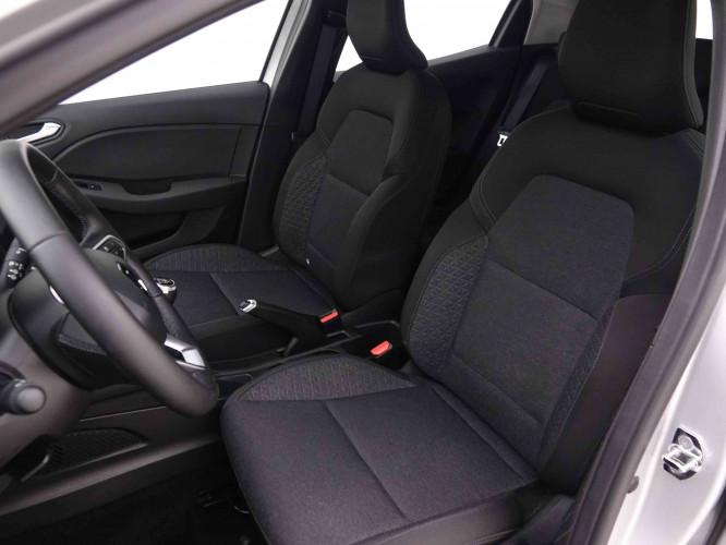 RENAULT_RENAULT_CLIO_2446199_6.jpg