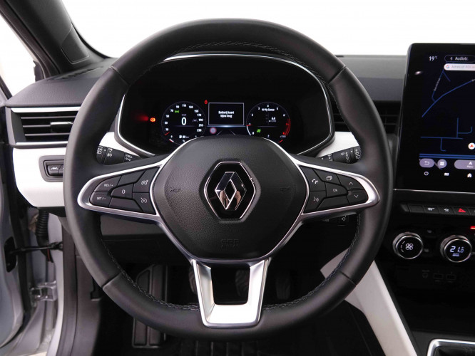 RENAULT_RENAULT_CLIO_2547378_8.jpg
