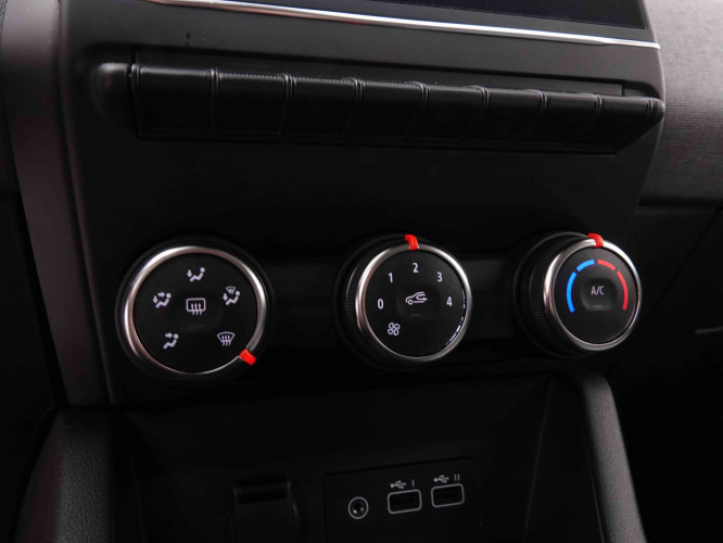RENAULT_RENAULT_CLIO_2547534_13.jpg