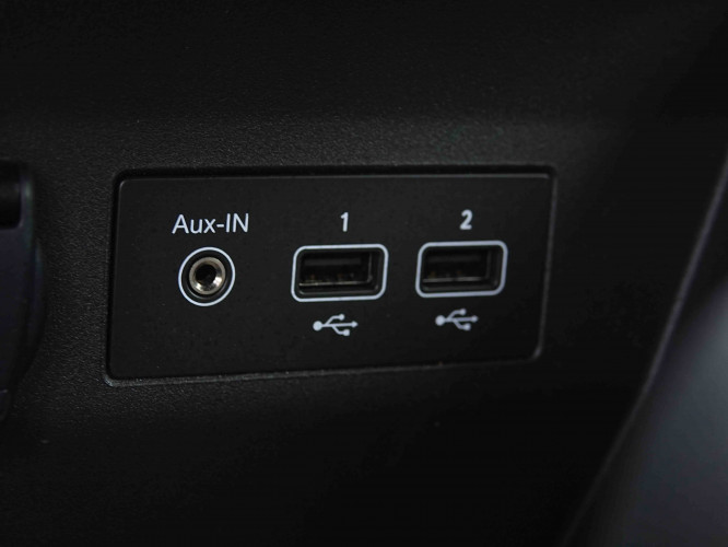 RENAULT_RENAULT_CLIO_2655512_13.jpg