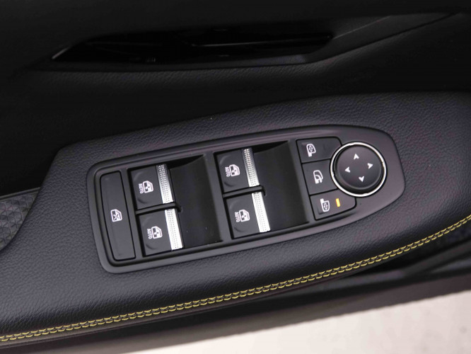 RENAULT_RENAULT_MEGANE_2548396_21.jpg