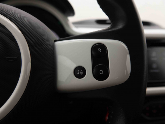 RENAULT_RENAULT_TWINGO_2549348_18.jpg