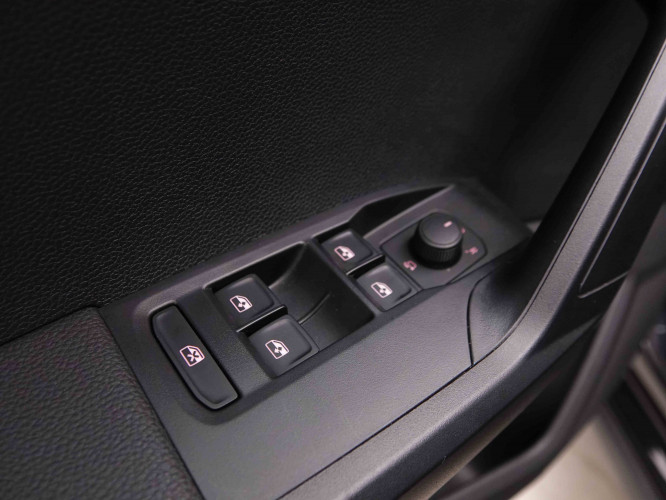 SEAT_SEAT_ARONA_2548751_17.jpg
