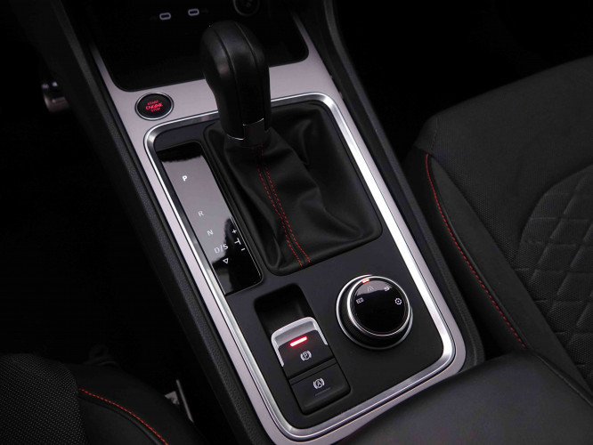 SEAT_SEAT_ATECA_2547215_15.jpg