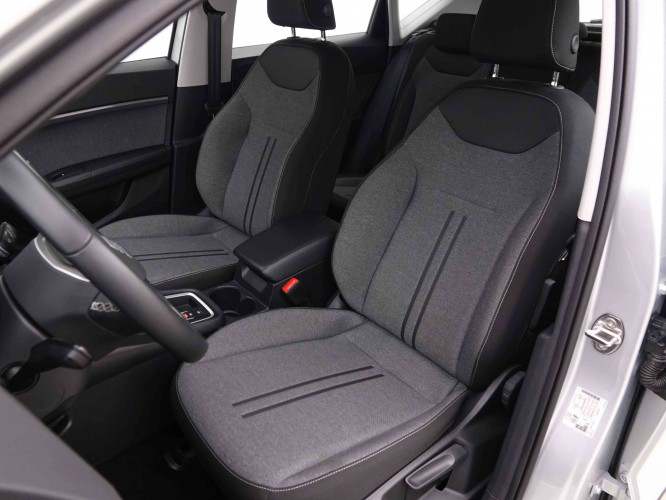 SEAT_SEAT_ATECA_2549288_6.jpg